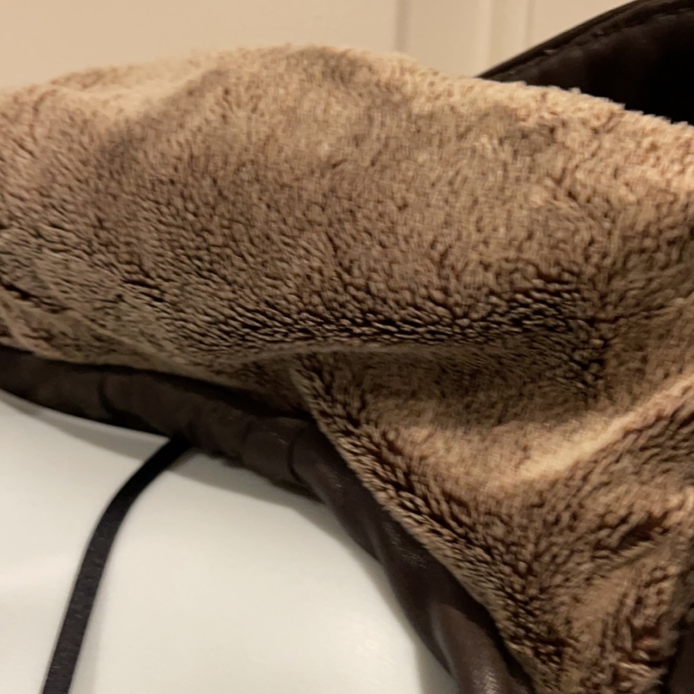 Leather jacket - Picture 4 of 5